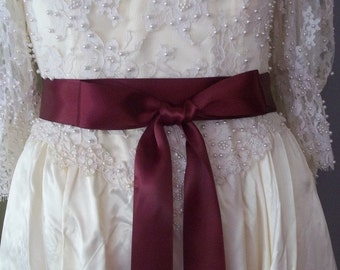 Large Bow Wedding Dress Bow Ivory on a Pin Back Big Bow