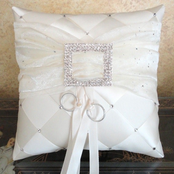 wedding ring bear pillow