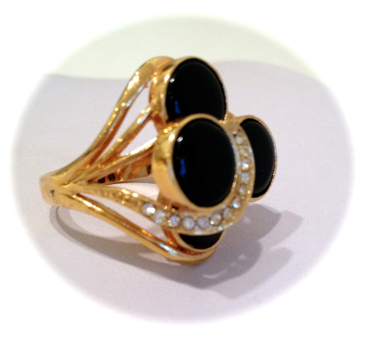 Vintage 18K Gold and Black Estate Jewelry Ring