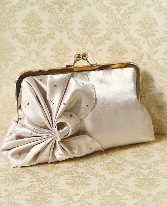 Items similar to Art Deco Bridal and Bridesmaid Clutch Purse with ...