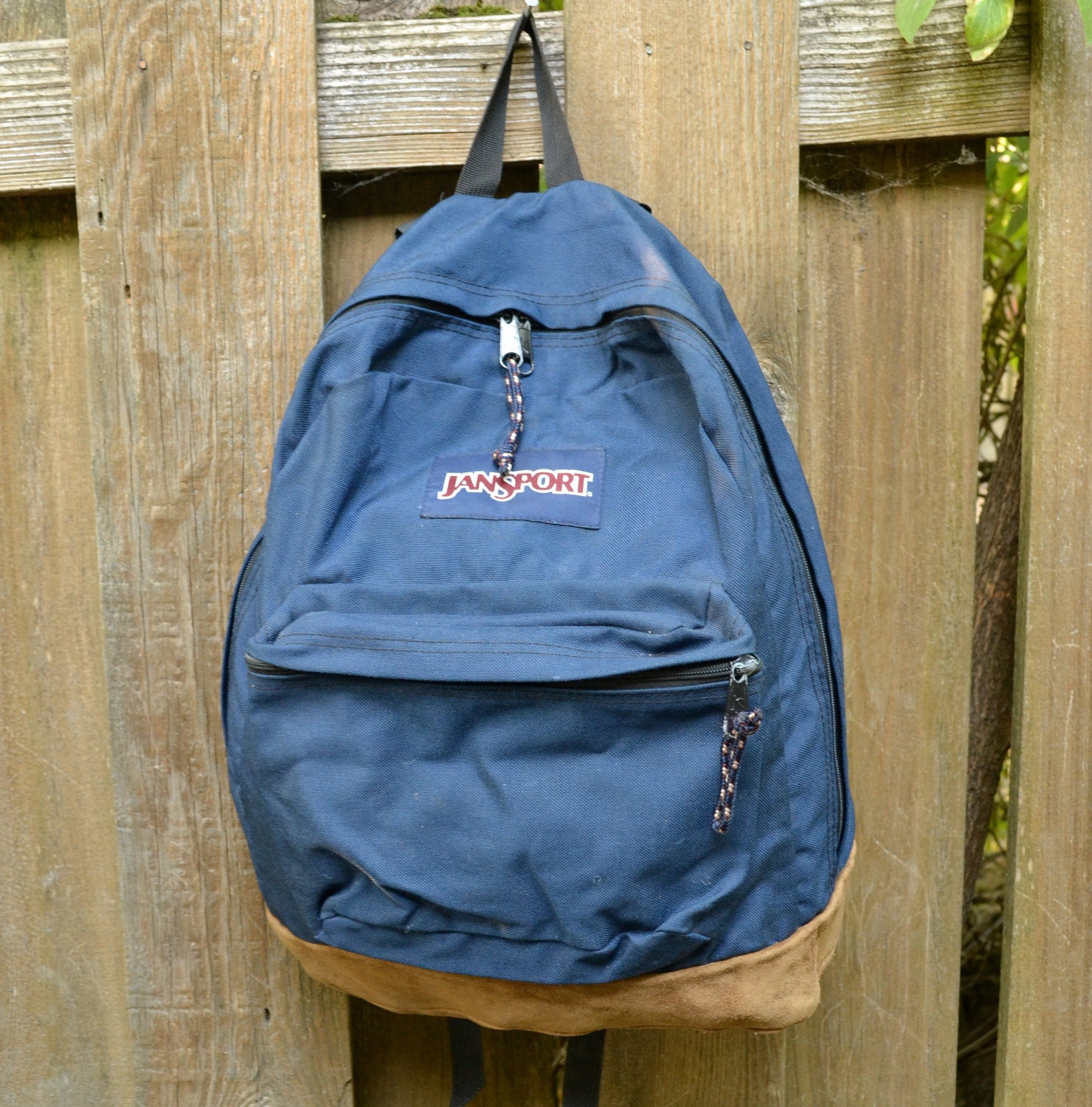 Classic Blue Jansport Backpack with Leather Bottom