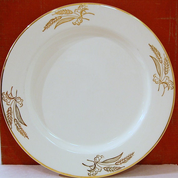 Prairie Gold Dinner Plate Lifetime China by ThatStuffInTheAttic