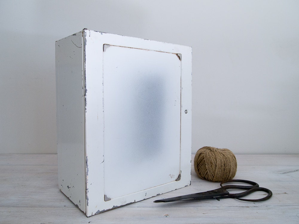 vintage white metal bathroom