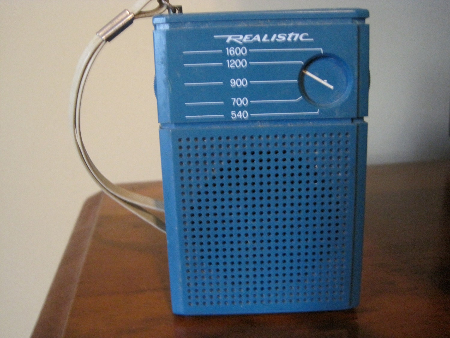 turquois transistor radio 1960s