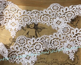 Venice Lace Trim in White Super Exquisite Teardrop Lace Wedding Bridal Lace Costume Design ON SALE