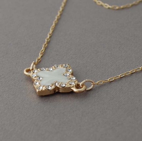 Crystal White Gold Clover Necklace