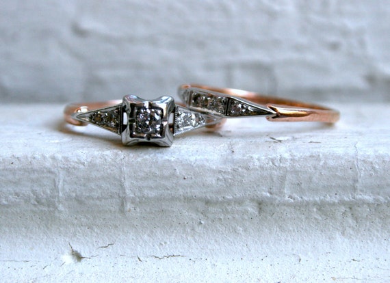 Beautiful Vintage 14K Rose Gold Two Ring Wedding Set. by GoldAdore