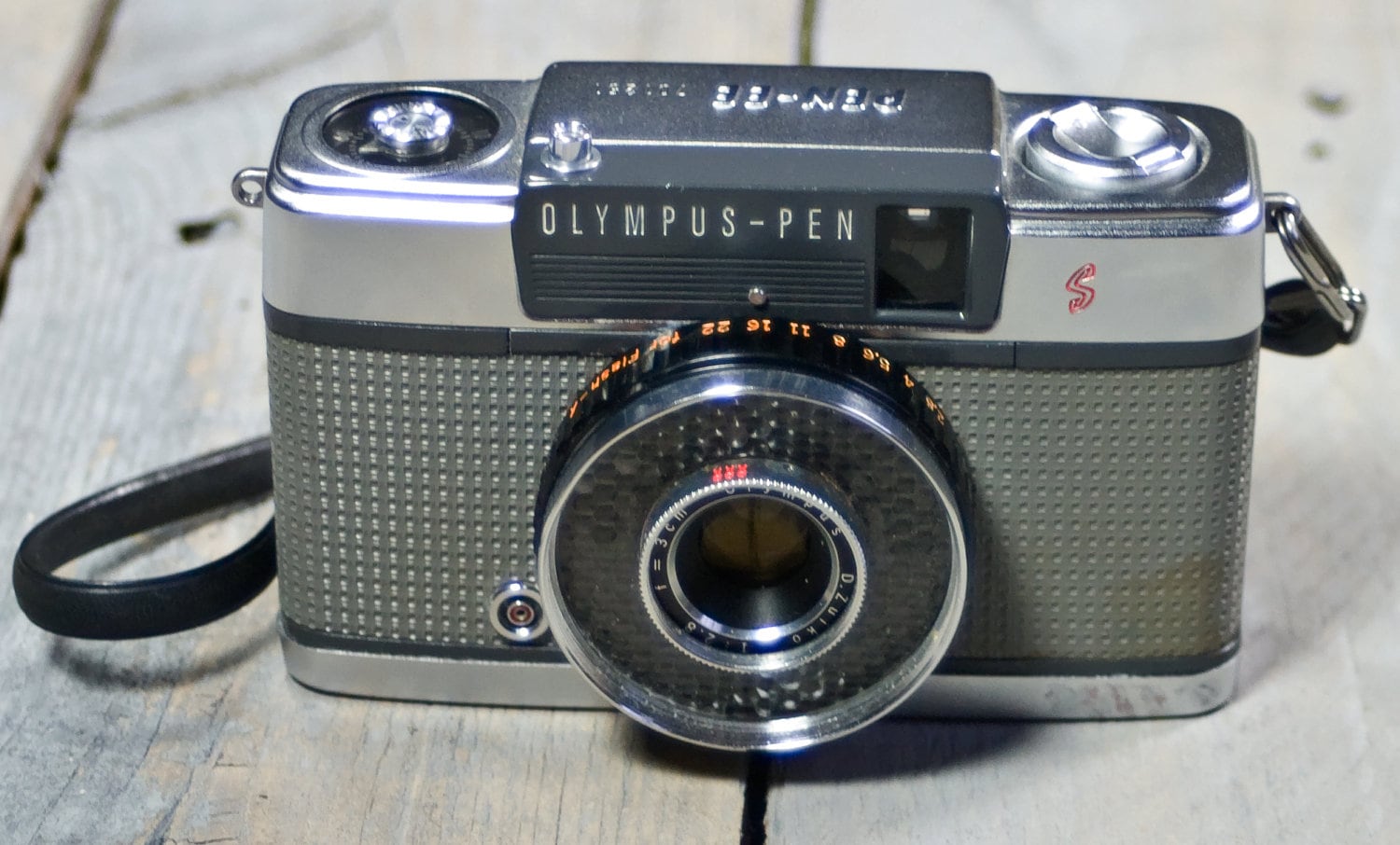 Olympus Pen Ee-3 Photos OLYMPUS PEN EE-3 Half Frame 35mm