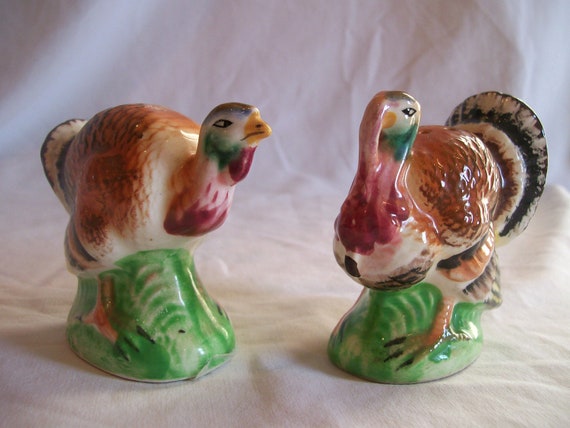 Vintage Turkey Salt and Pepper Shakers by jclairep on Etsy