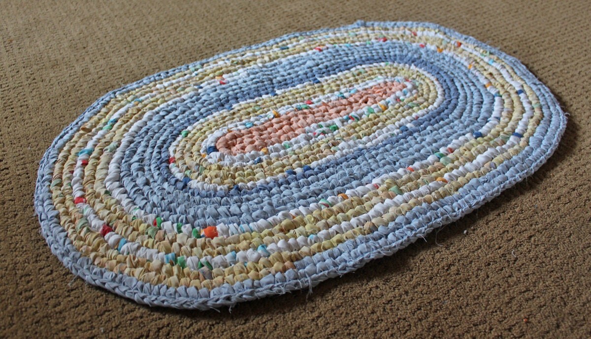 OVAL Crochet Rag Rug Toothbrush Pastel Blue by MyLoveForYou