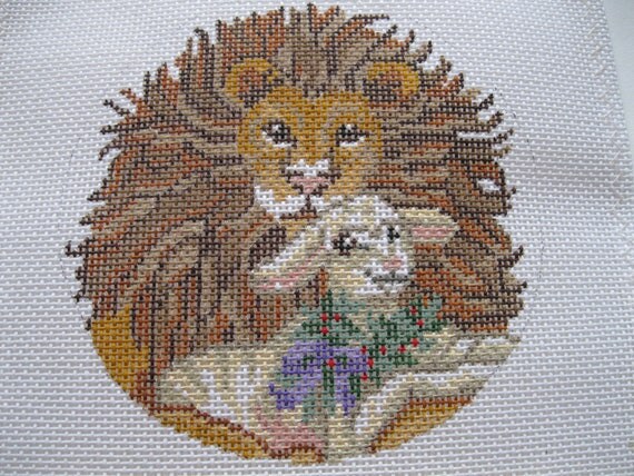 Needlepoint KIT Lion & Lamb 4 Christmas round by hollytooker