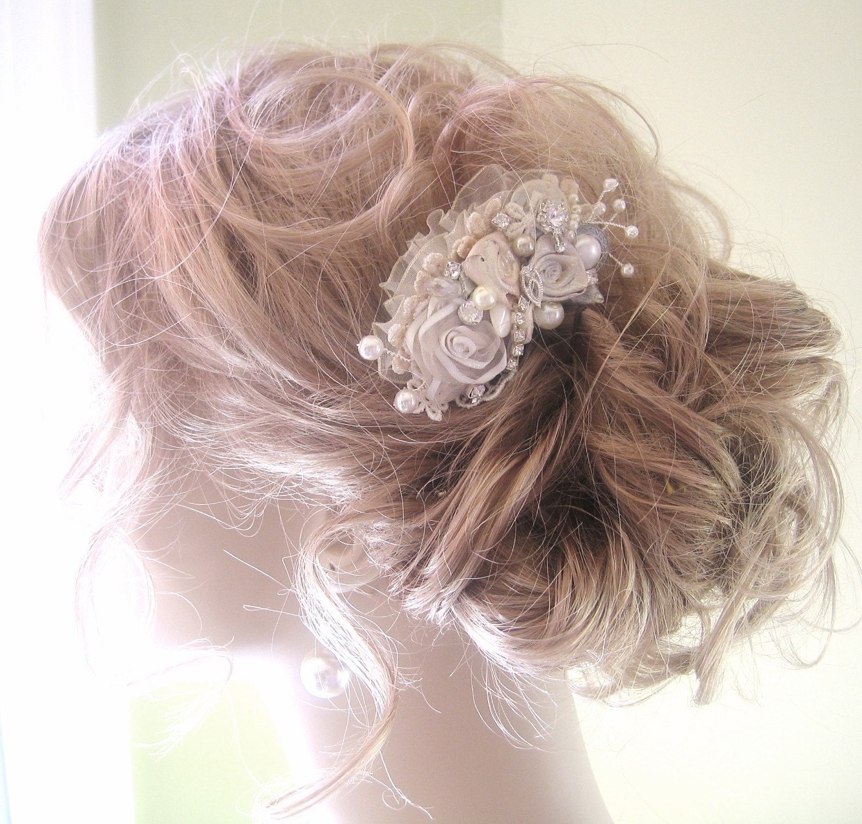 Vintage Inspired Ivory Bridal Hair Clip Lace & Floral Wedding