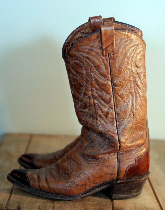 vintage mens twotone cowboy boots size 8E texas by TomTomVintage