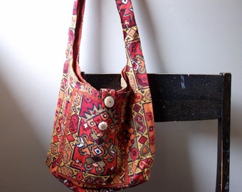 Flowers and Lace Burlap Large Pleated Purse Tote