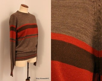 brown sweat shirt