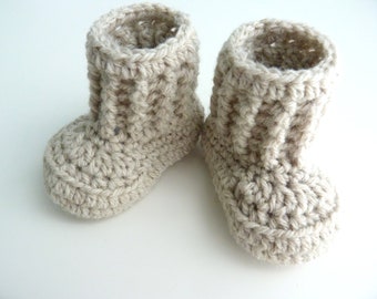 ... booties--Boy or Girl- 0-3 months, 3-6 months, 6-9 months--Baby shoes