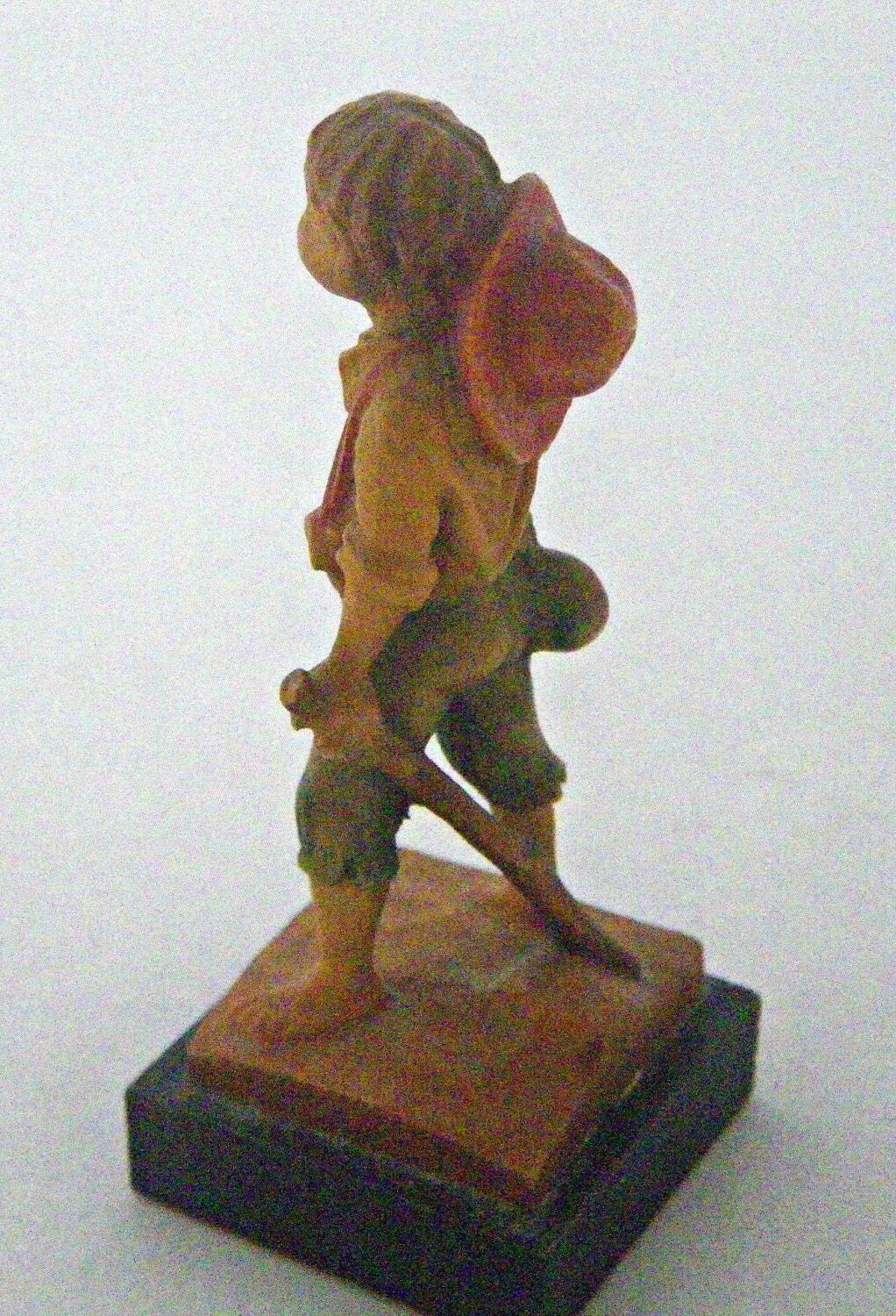 Vintage ANRI Italy Handcarved Wood Figurine of a Peasant Boy 2