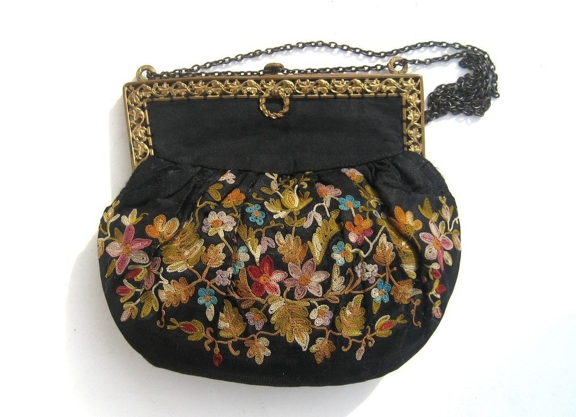 1930s ornate embroidered evening bag