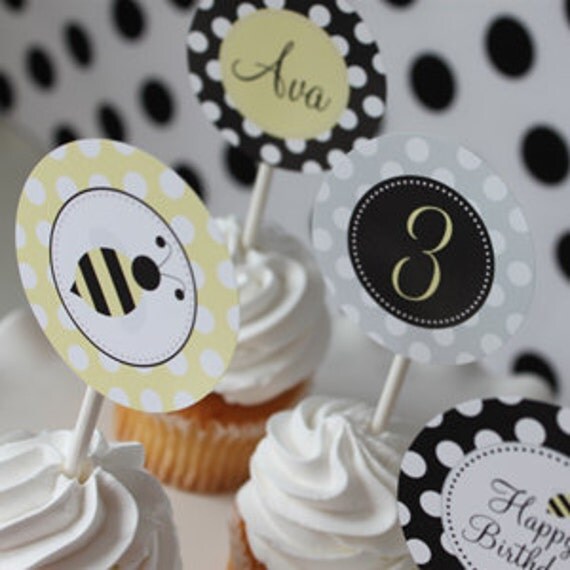 BEE-utiful Vintage Bumble Bee Printable Party Circles : Printable party Designs by The Paper Doll Il_570xn