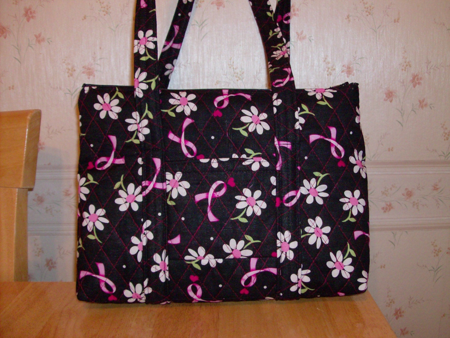 Black Pink Ribbon Daisy Quilted Purse