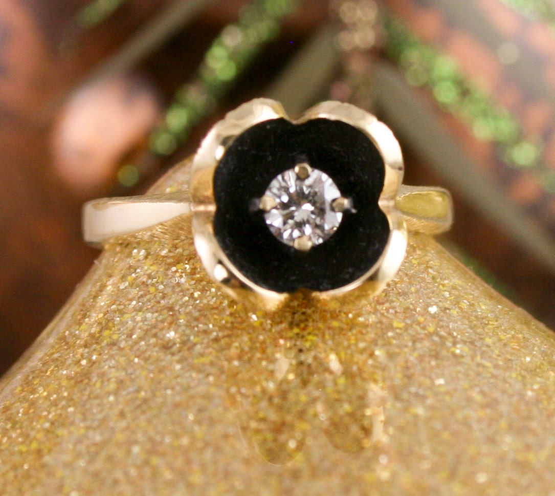 14k Vintage yg DIAMOND TULIP RING with Black by GoldleafJewelers