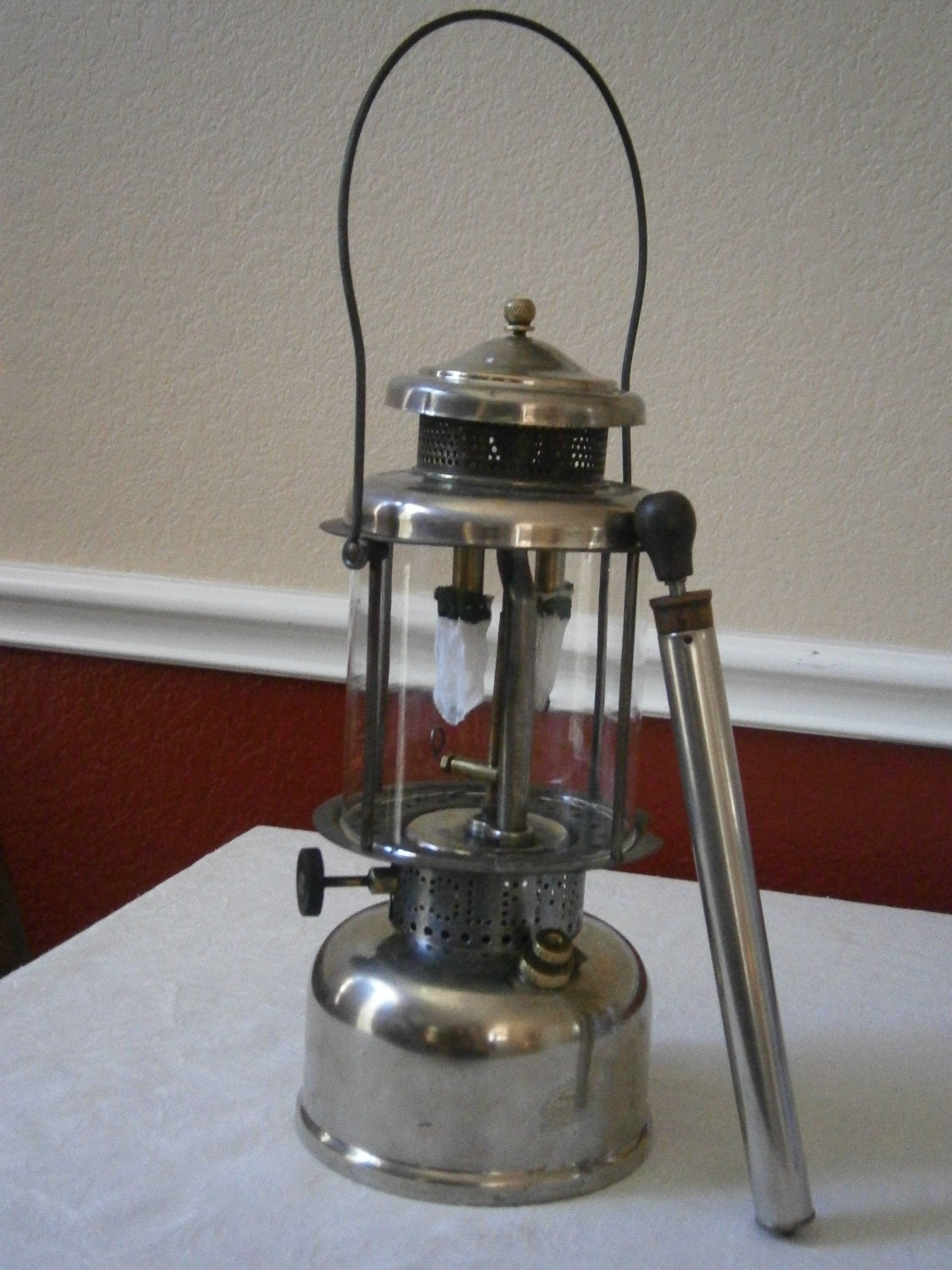 Vintage Coleman Lantern Model 327 Quicklite
