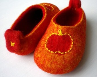 Felted wool slippers / house shoes for children - Red apples