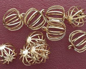 ten 14mm round goldplated wire cages