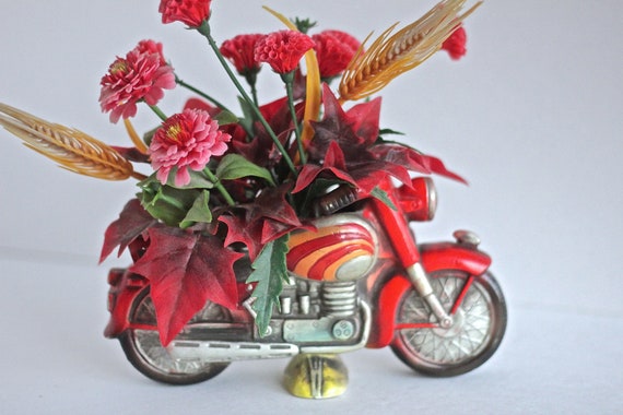 Items similar to Ceramic Motorcycle Planter with Plastic Flower Arrangement on Etsy