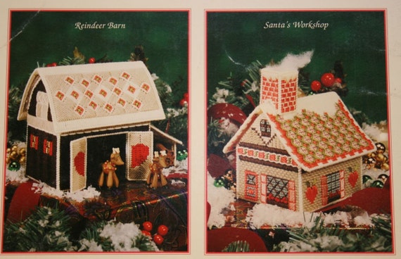 plastic-canvas-christmas-village-pattern-houses-reindeer-barn