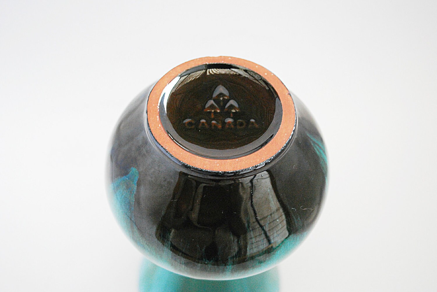 Vintage Blue Mountain Pottery BMP Vase Canada Green