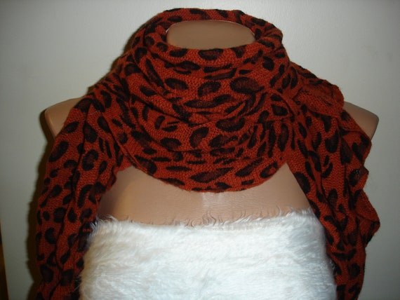 Scarf sizes for women with black