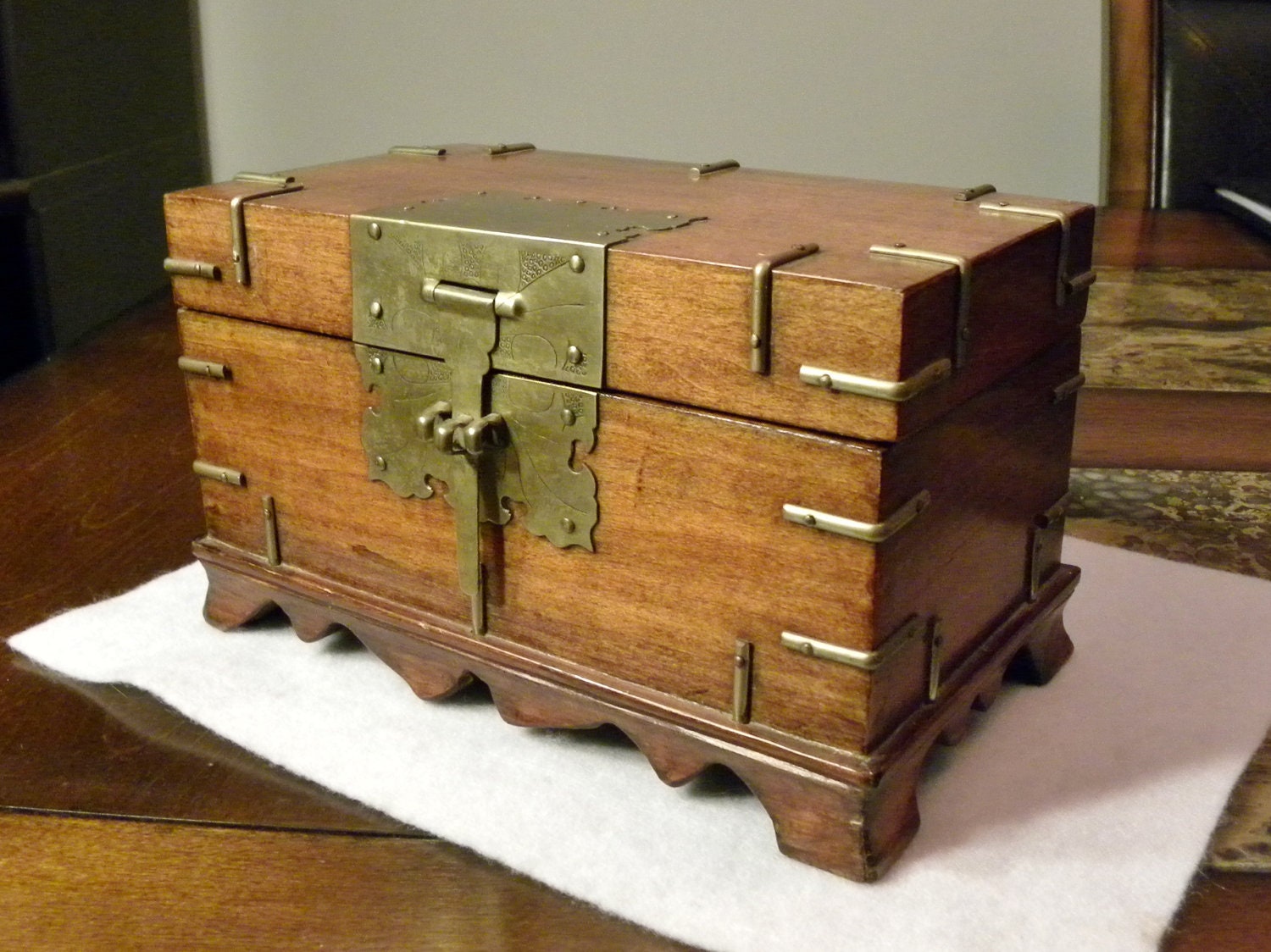 Vintage Miniature Trunk Replica Hardwood by GreatSWTradingPost