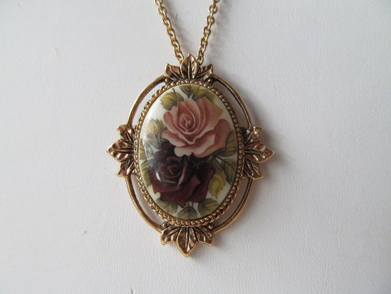 vintage Sarah Coventry rose pendant necklace by lolatrail on Etsy