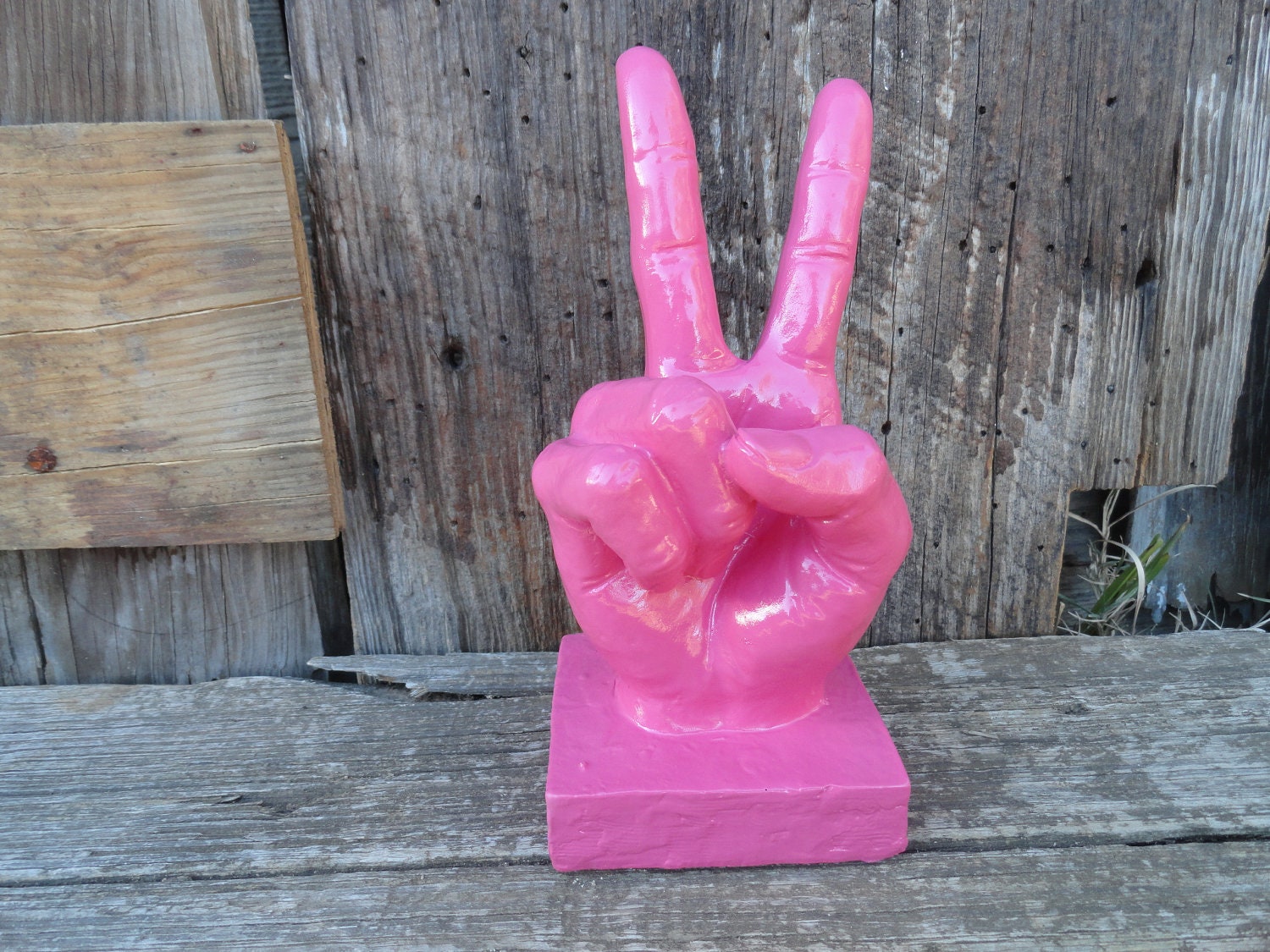 Peace Sign Hand Statue/Peace Sign Decor/Hand by JUNKINTIME on Etsy