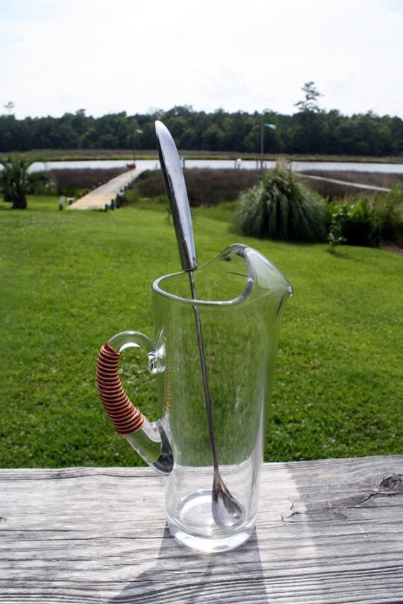 Martini Pitcher with Wrapped Handle and Metal Stirrer