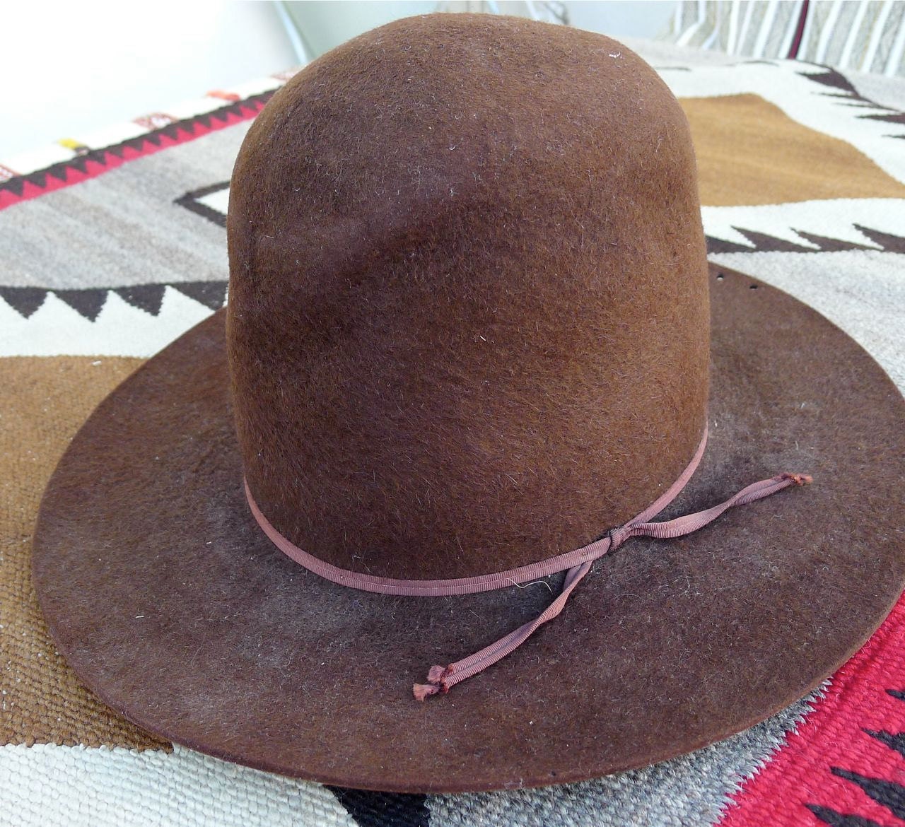 Note Navajo Style Brown Wool Hat Rustic Antique 22