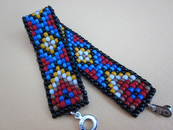 friendship square stitch bracelet native american pattern