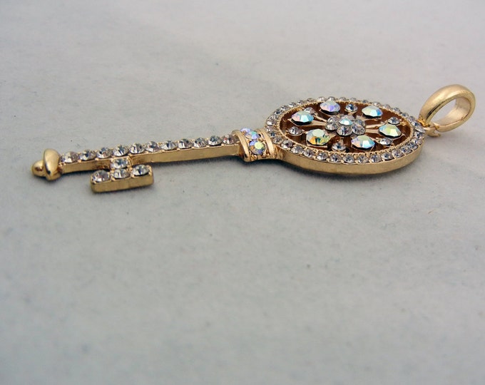 Rhinestone Skeleton Key with Clove Shape Top Pendant Gold-tone