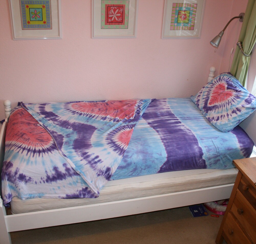Tie Dye Twin Sheet Set in Lavender and Light Blue with Light