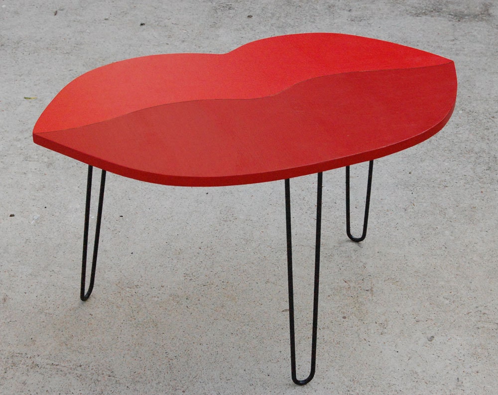 LIPS TABLE Handmade Coffee Table / Red Side Table / Bedside