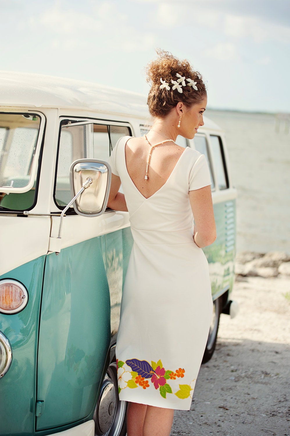 Short Vintage Beach Wedding Dress