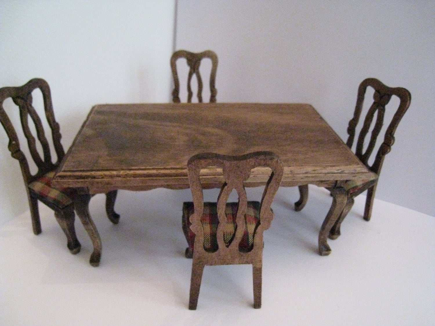 Doll house Dining table and chairs country look dining set