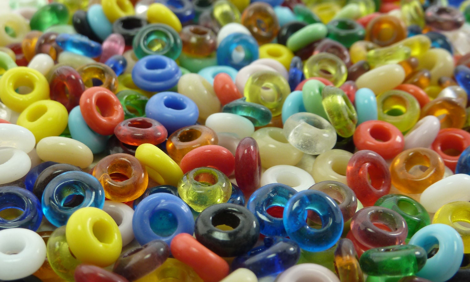 7x3mm Color Mixed Seamless Glass Donut Beads Large 3mm Hole 20 Grams