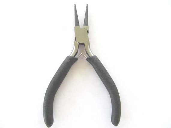 Round Nose Pliers, Black Rubber Grips, Jewelry Tool
