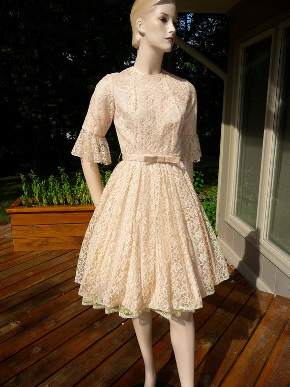 to cupcake small vintage Lace medium  Vintage Dress, Cupcake dress