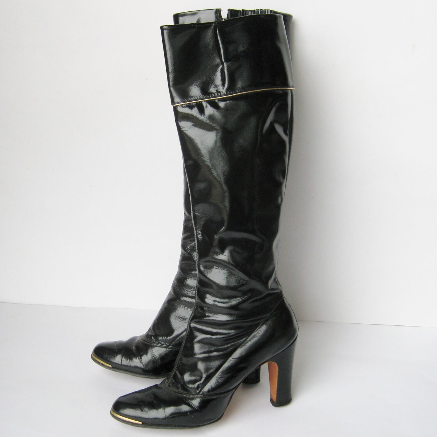Vintage 60s Mod Black Patent Leather High Heel GoGo Boots 5