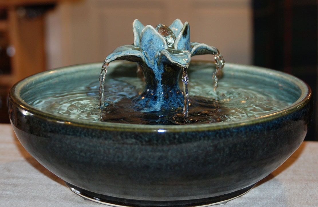  Cat  Drinking Fountain  Ceramic  Handmade Foodsafe