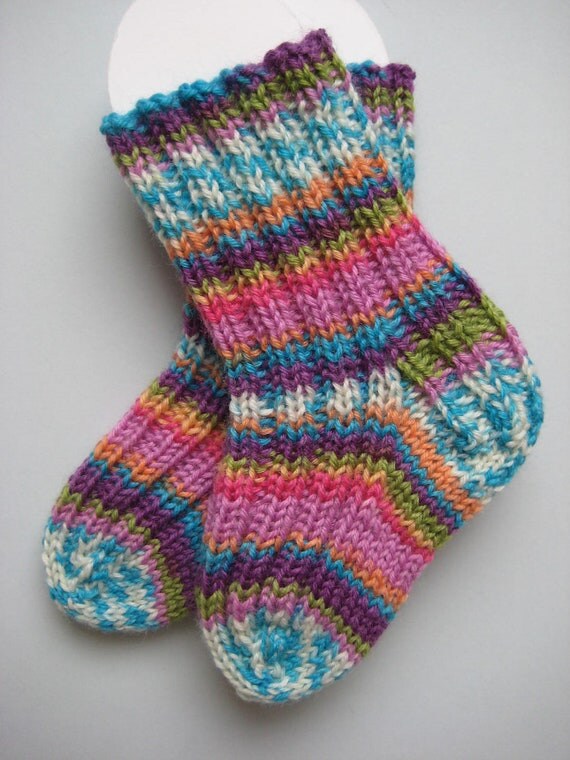 hand knitted merino wool baby socks 03 months