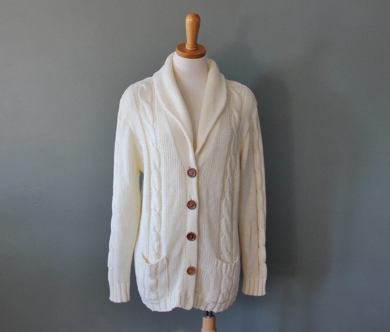 Vintage IVORY Cardigan 70s Sweater Women Large Exclusive
